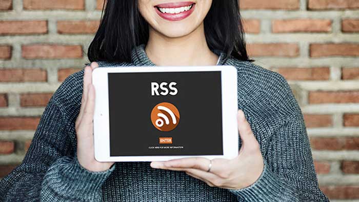 چطور مشترک یک فید RSS شویم؟